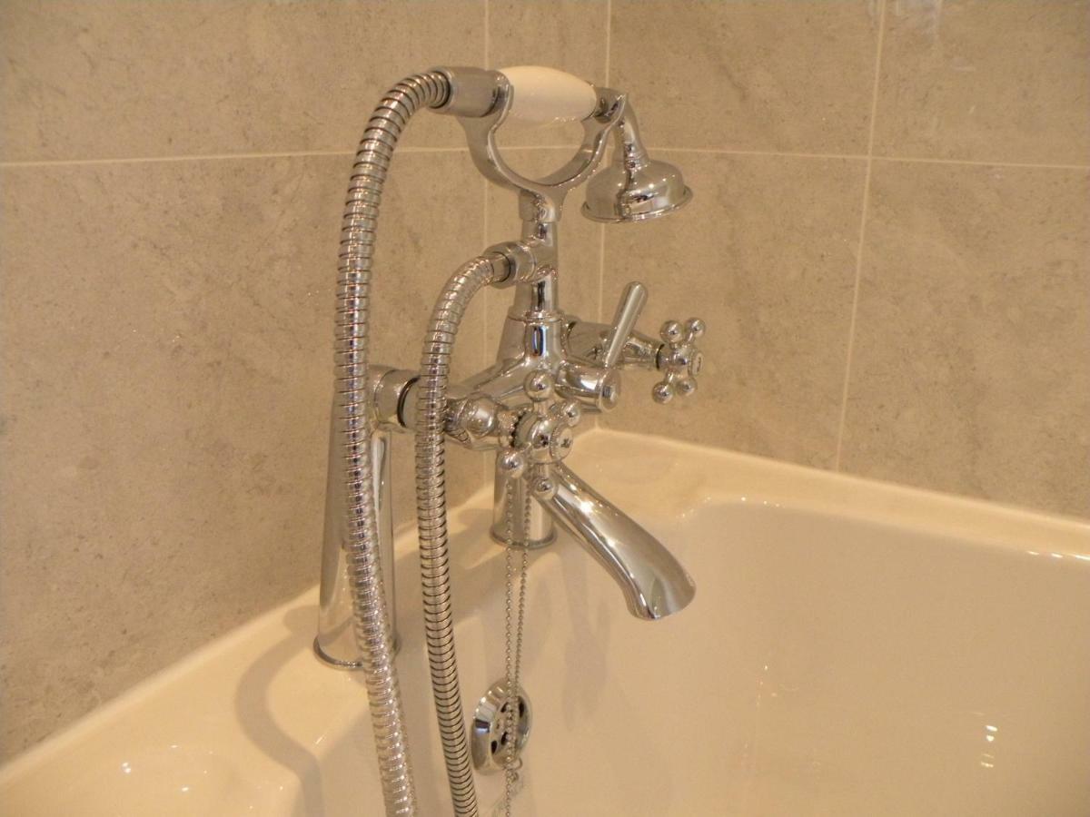Woodfield Self-Catering Apartment CBG Buitenkant foto